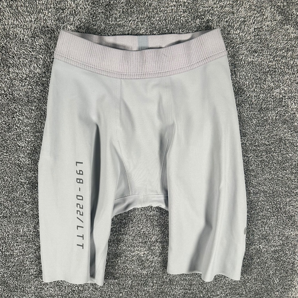 Lululemon Half Tights Mens S License to Train Grey LTT Graphic Athletic Shorts